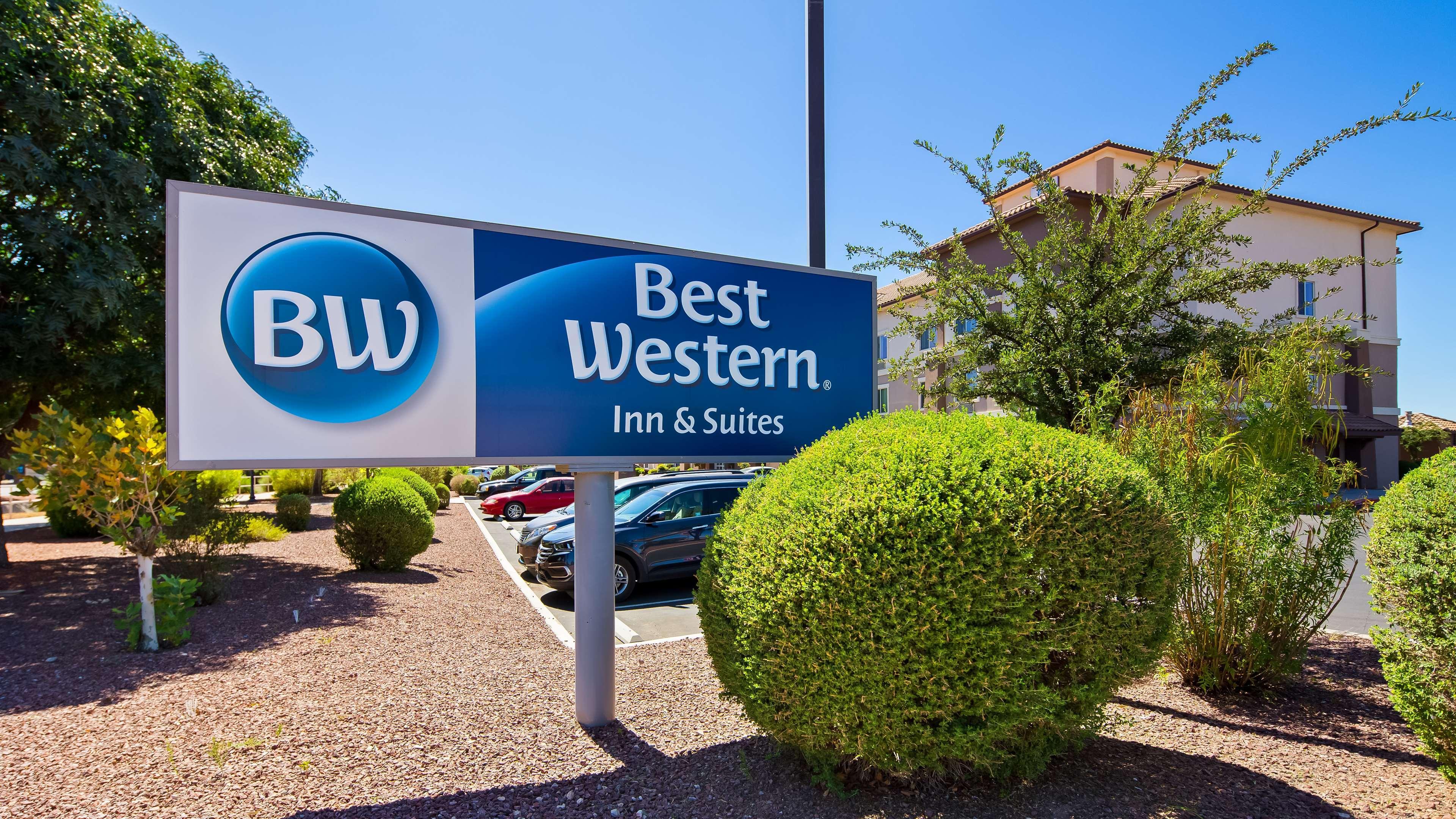 Best Western Douglas Inn & Suites Kültér fotó
