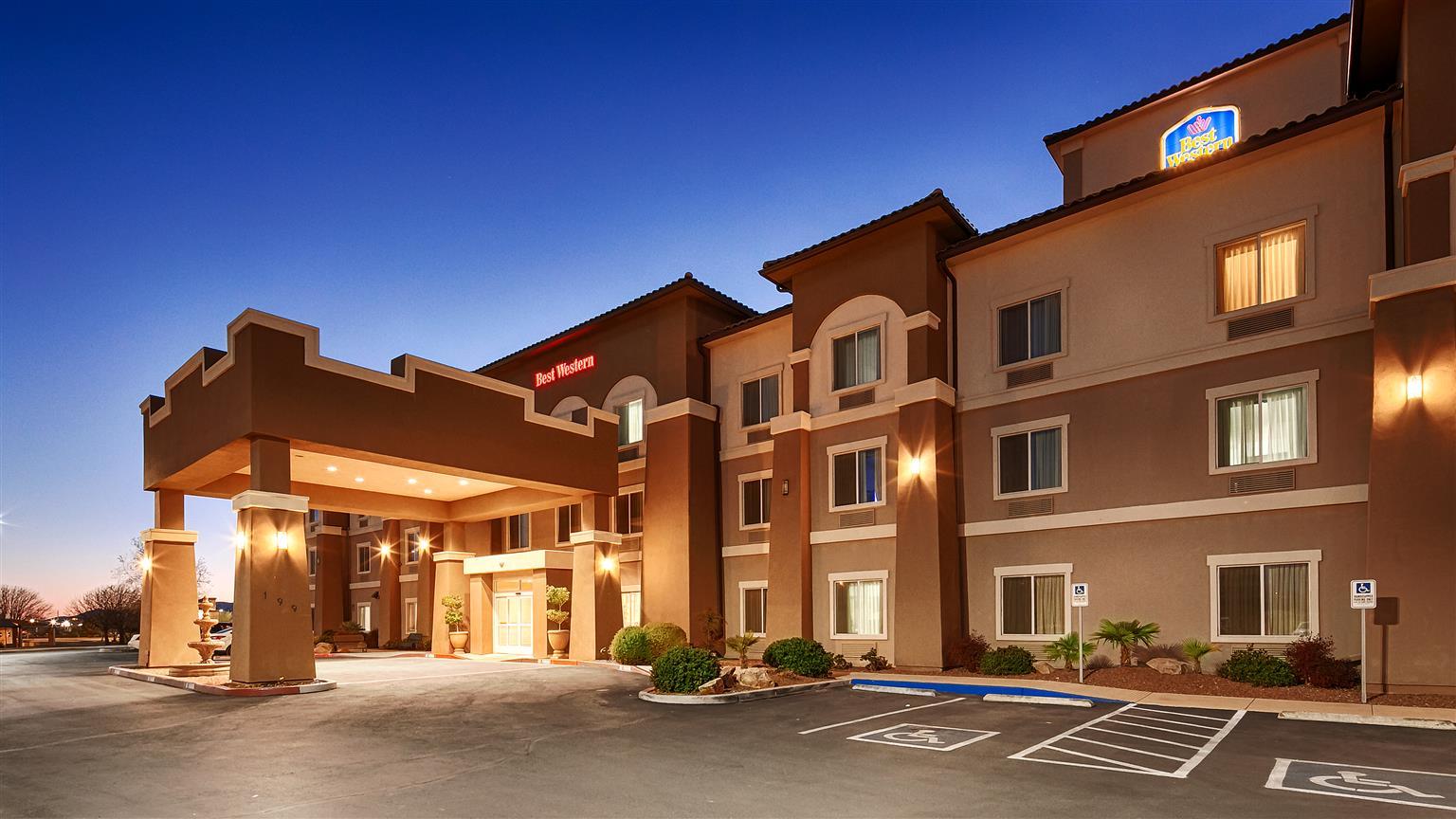 Best Western Douglas Inn & Suites Kültér fotó