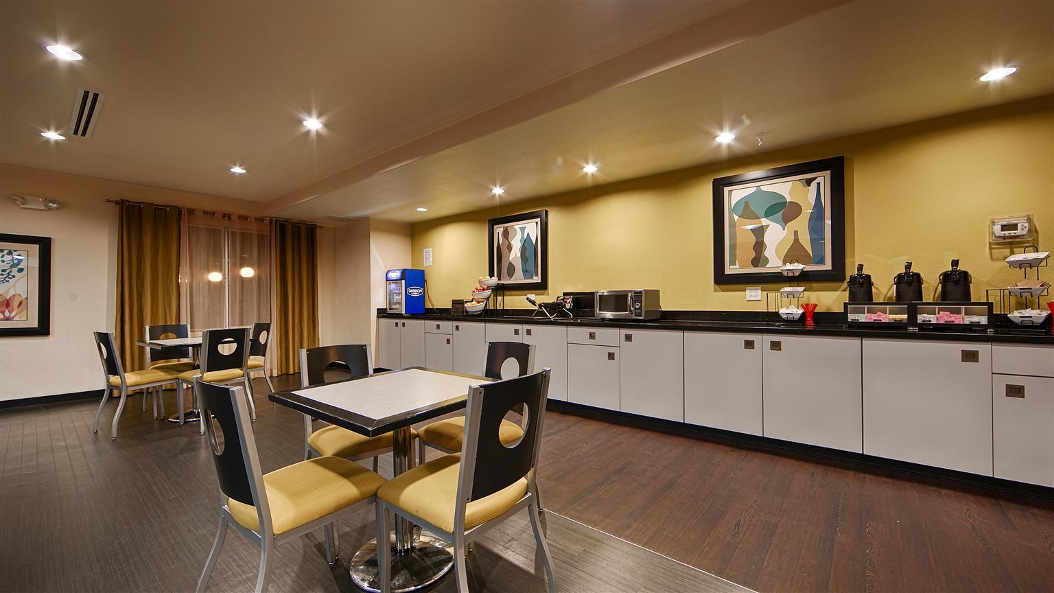 Best Western Douglas Inn & Suites Kültér fotó