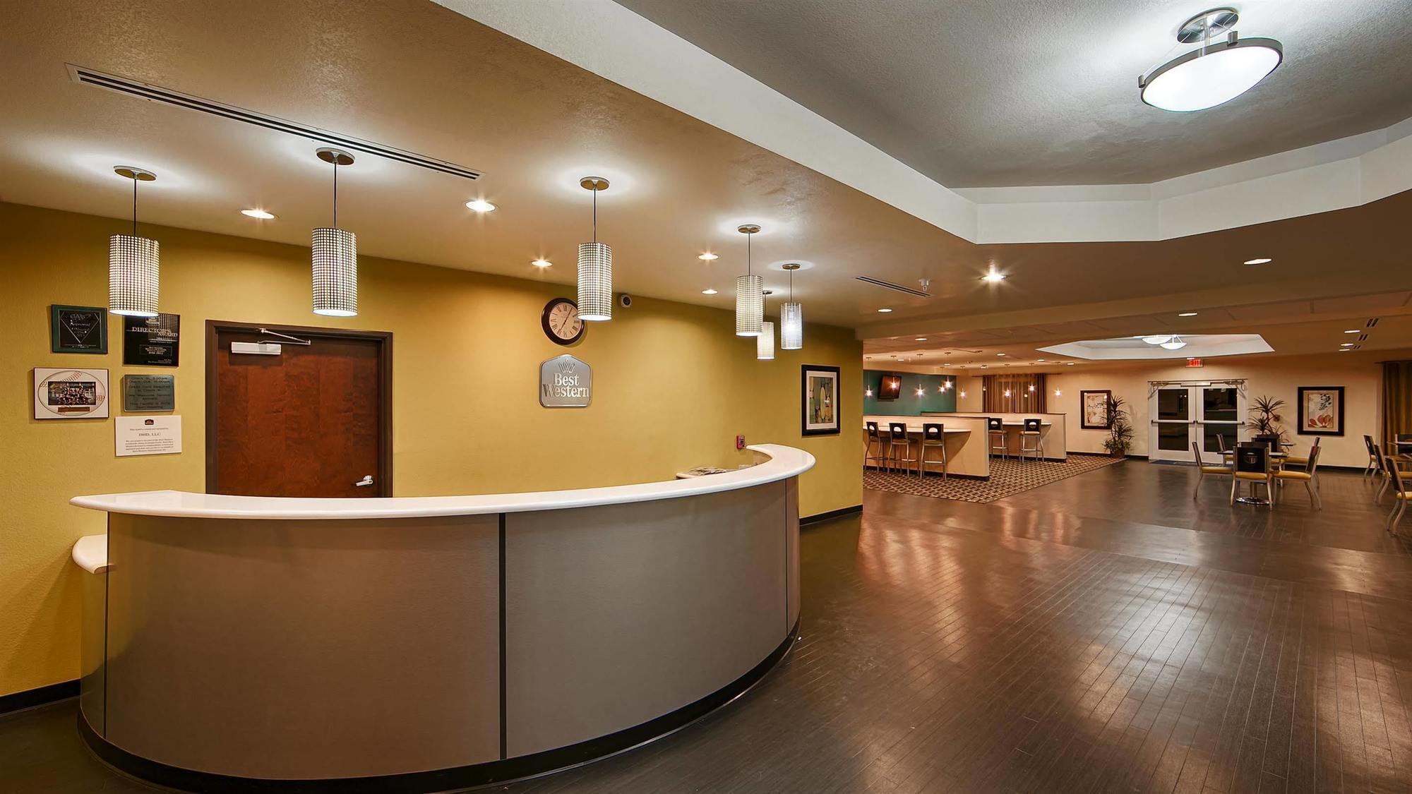 Best Western Douglas Inn & Suites Kültér fotó